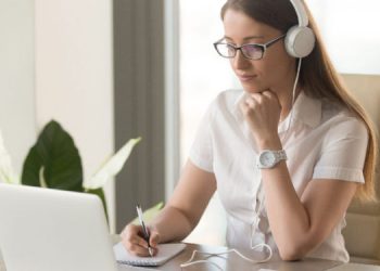 Profesiones: la importancia de un traductor académico en el mundo global