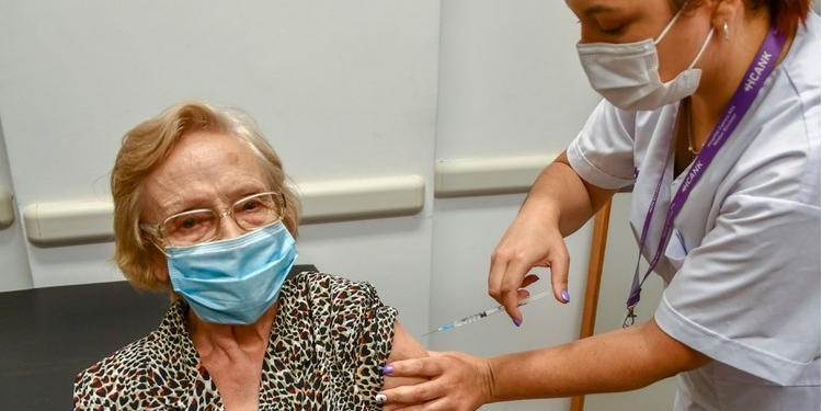 Vacunación Covid en Monte Hermoso mayores de 70