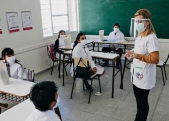 Informe Covid retorno a las clases presenciales en buenos aires