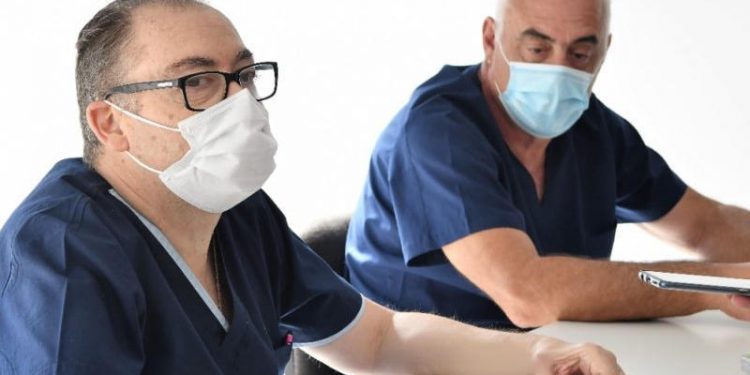 Vera y Dr Busca Monte Hermoso