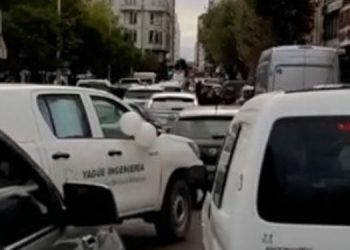 Bahía: masiva movilización contra el cierre de las escuelas. Los gimnasios abren pese a la restricción