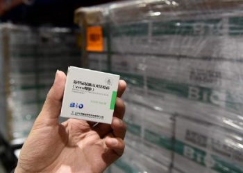 Informe Covid 12/6/21. Vuelven vacunas chinas y chicos a las aulas. Medidas: todo sigue más o menos igual