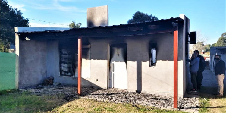 Vivienda de German Aldacour, robada e incendiada el pasado 20 de junio