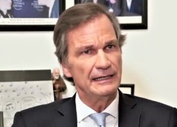 Covid: el neurólogo Conrado Estol puso en duda “la logística” de la distribución de vacunas