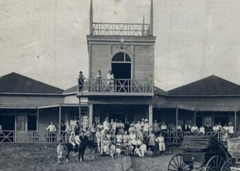 Hotel de madera en Monte Hermoso