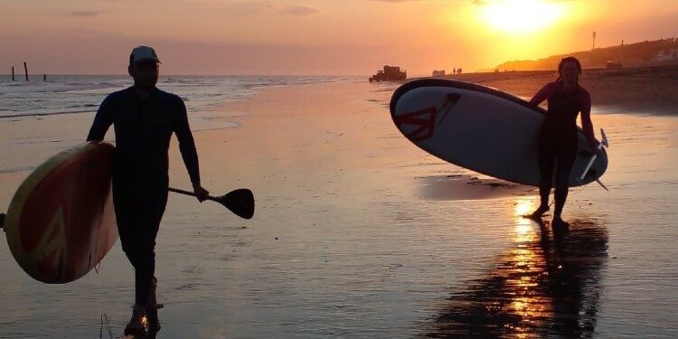 Stand up paddle, un deporte en pleno crecimiento en nuestra ciudad