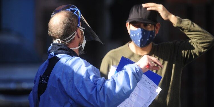 COVID-19: Se registró en la región la semana con menos contagios del año