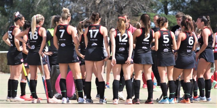 Tras empatar en la semifinal las chicas del hockey perdieron en la definición