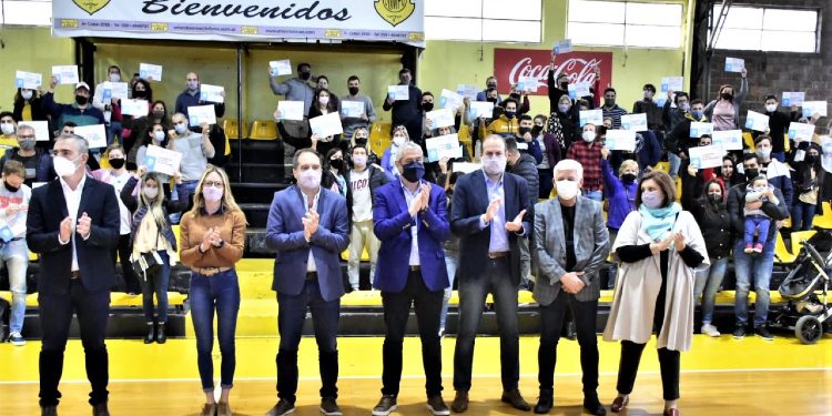 Junto a funcionarios nacionales Alejandro Dichiara participó de diversas actividades en Bahía Blanca