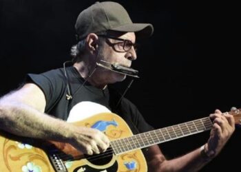 Los 70 años de León Gieco y la historia de la canción que le inspiró su niñez en el campo