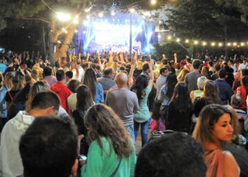 Fiesta de la cerveza comienzo de la temporada en Monte Hermoso