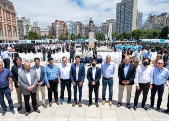 Con la presencia del intendente Fernández la provincia lanzó el operativo dispuesto para la temporada