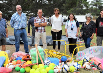 Entrega del Consejo Escolar para escuela de verano