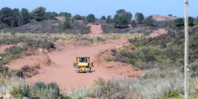 Se dio comienzo a la ejecución del camino de cintura entre Monte Hermoso y Sauce Grande