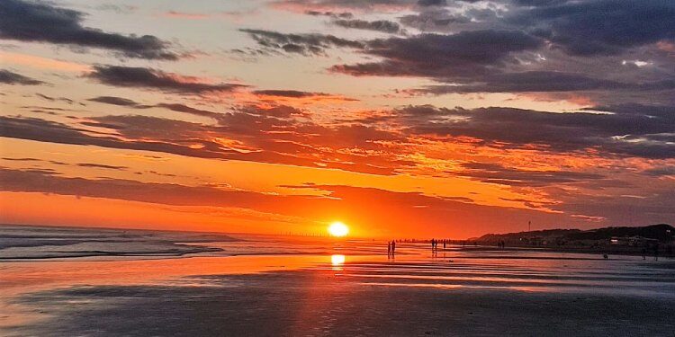 Atardecer en Monte Hermoso