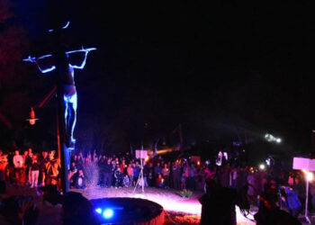 Via crucis en Monte Hermoso