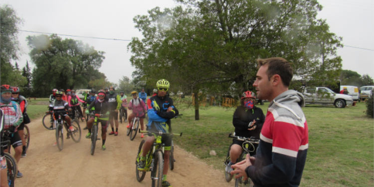 Cicloturismo en Coronel Dorrego Fiesta provincial del olivo