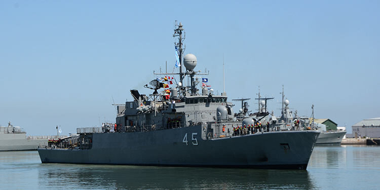 Corbeta ARA Robinson