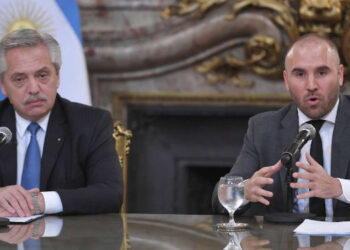 Fernandez y guzman anuncian el impuesto a la renta inesperada