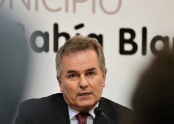 Héctor Gay, intendente de Bahía Blanca