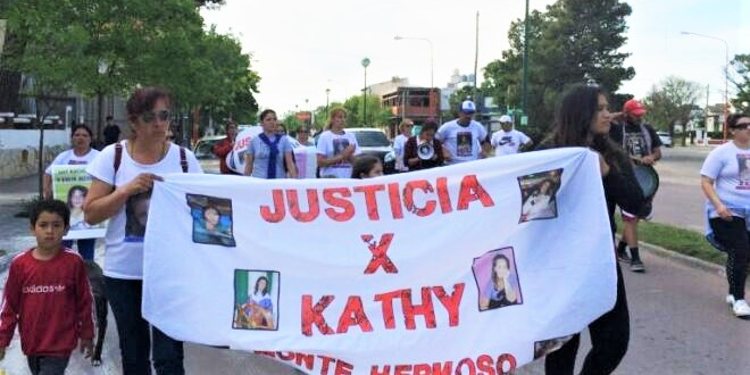 Marcha en pedido de justicia por Katherine Moscoso