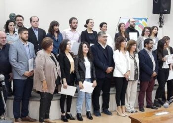 Reconocimiento a los graduados y graduadas con más altos promedios de 2021