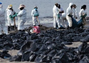 Derrame de petróleo en Perú