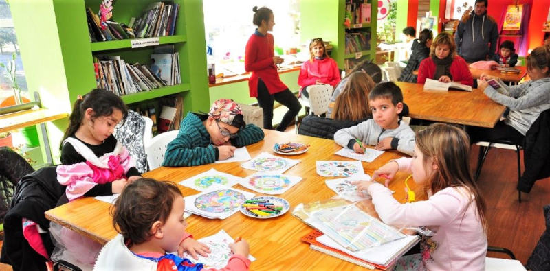 Actividades en la biblioteca popular durante las vacaciones de invierno en Monte Hermoso