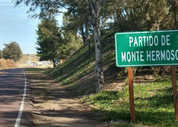 Vivían en Bahía Blanca y eligieron Monte Hermoso para ganar calidad de vida: un jubilado, un herrero y una panadera encontraron su lugar en el mundo