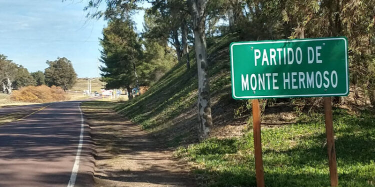 Vivían en Bahía Blanca y eligieron Monte Hermoso para ganar calidad de vida: un jubilado, un herrero y una panadera encontraron su lugar en el mundo