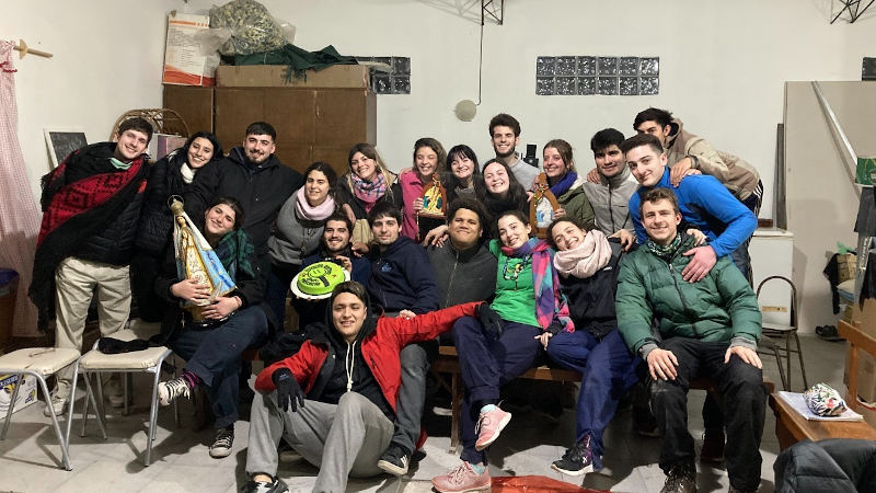 Grupo misionero buscando sonrisas Bahía Blanca