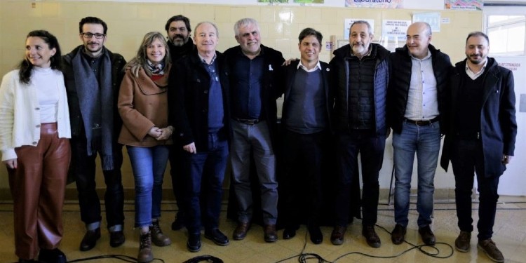 Marcos Fernández y Axel Kicillof en Gonzales Chaves