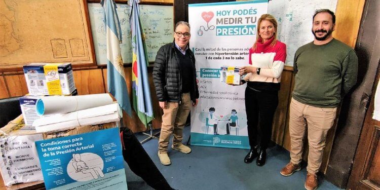 secretario de Salud Pablo Vera