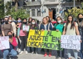 Discapacidad: la Defensoría del Pueblo de la Nación interviene ante el presunto recorte
