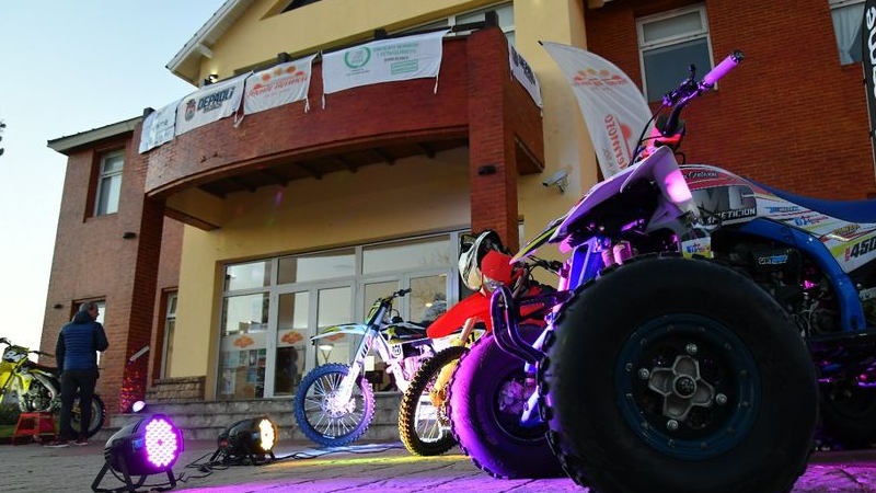 Presentación del enduro Monte Hermoso