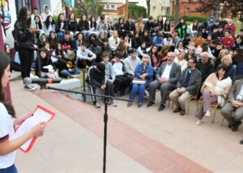 Relanzamiento de la radio de la Secundaria Nº1