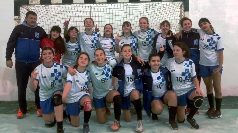 Mujeres menores handball ABH