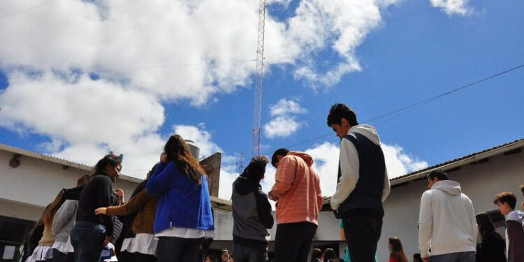 radio escolar escuela secundaria 1