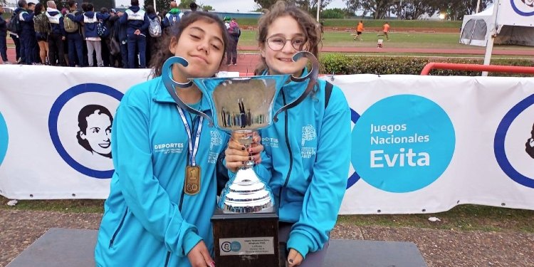 Candelaria Canales y Milagros Benítez, campeonas nacionales en los Juegos Nacionales Evita 2022