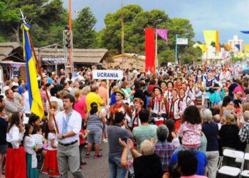 Fiesta de las colectividades en Monte Hermoso