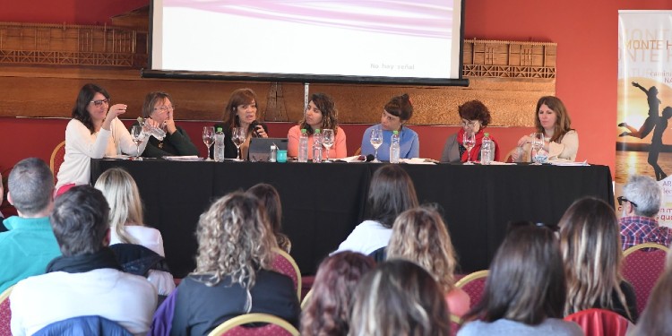 Profesionales de psicología en el Centro de Convenciones