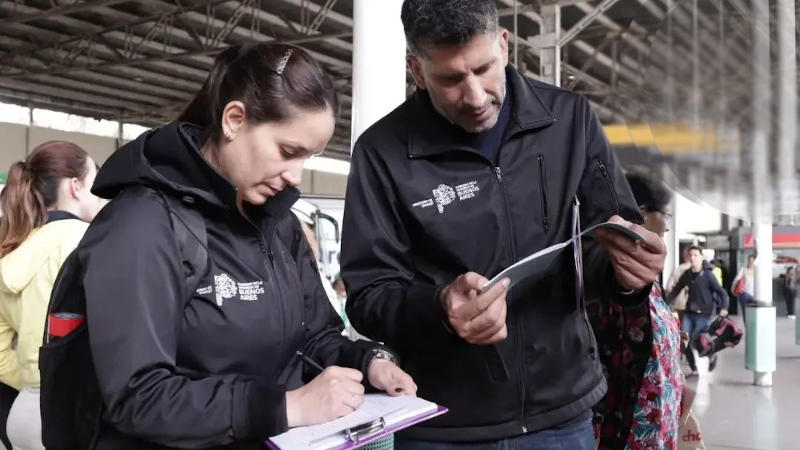 Agentes del ministerio de Trabajo