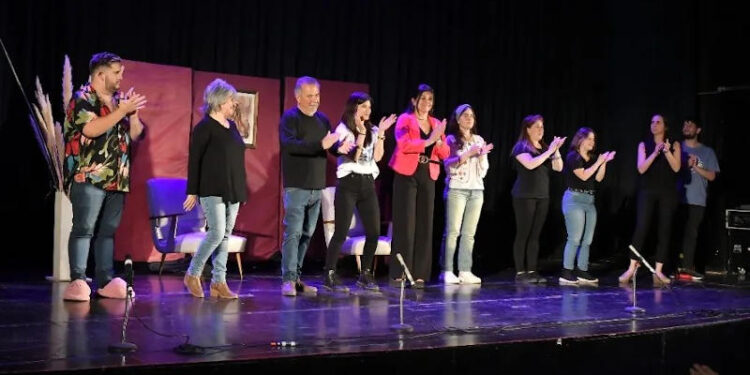 Talleres de teatro monte hermoso