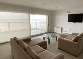 Alertas por las estafas en alquileres en la costa