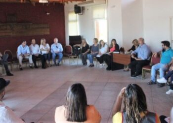 Debate educación y trabajo