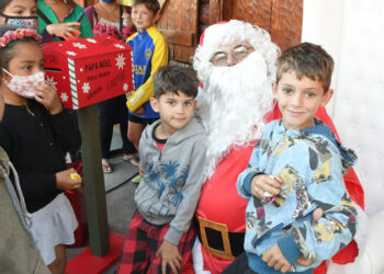 Papa noel en monte hermoso