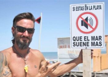 Playa zona libre de parlantes