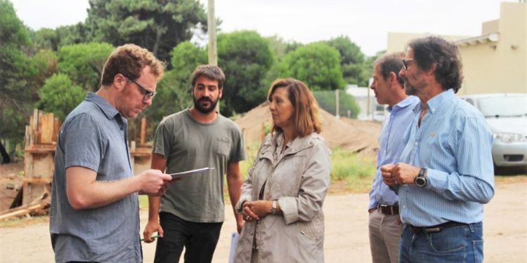 Recorrido por los terrenos del futuro Centro Universitario