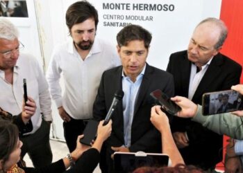 Axel Kicillof, Nicolás Kreplak, Marcos Fernández y Alejandro Dichiara
