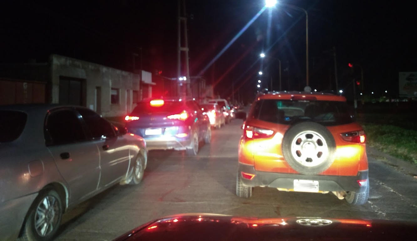 Entrada a Bahía Blanca desde Ruta 3 domingo por la noche